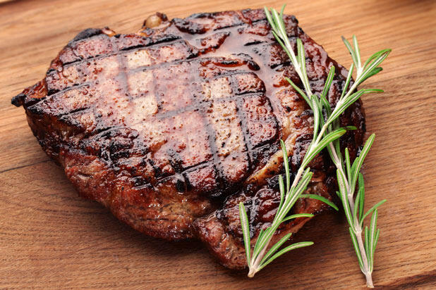 Ini Dia 8 Makanan Yang Harus Dihindari Kalau Ingin Tidur Nyenyak