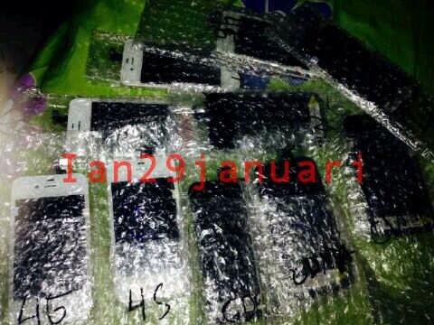 Service Iphone ipad BANDUNG Gadgetarian Baltos jatinangor (battrey, kaca, LCD, lock)