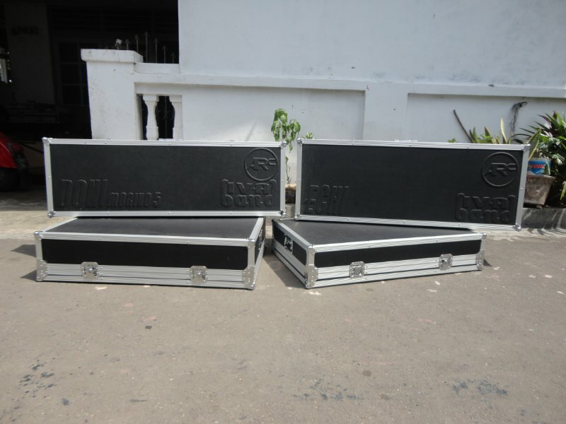 flightcase custom keyboard