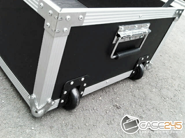 flightcase custom keyboard
