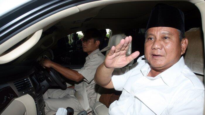 Soal Kampanye Hitam, Kubu Prabowo Dinilai 'Lempar Batu Sembunyi Tangan'