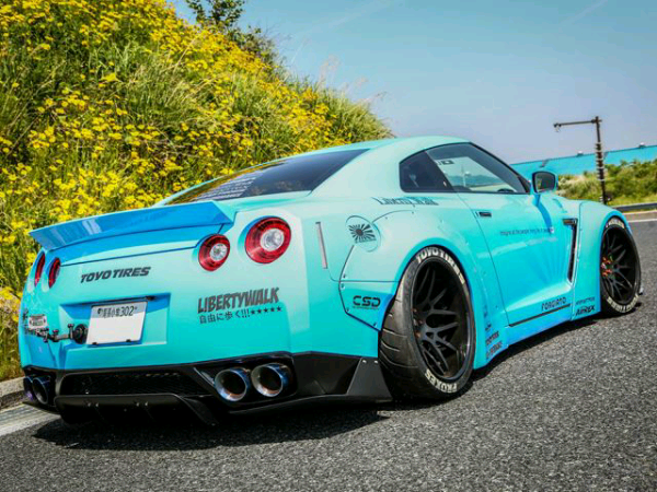 Tuner Jepang Eccentric Liberty Telah Meluncurkan Kreasi Terbarunya Nissan G-TR
