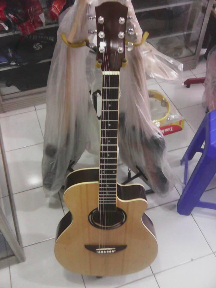 Gitar akustik yamaha APX500,Custom special