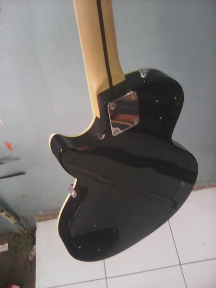 Gitar elektrik Gibson Less paul mulus