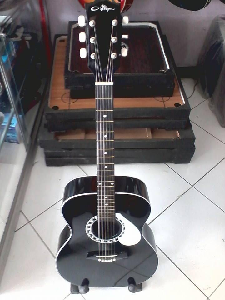 Gitar akustik Allegro FM white dan spurce