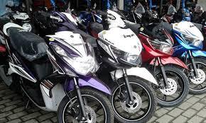 jual cash/kredit motor merek HONDA, SUZUKI,YAMAHA proses cepat harga terjangkau.