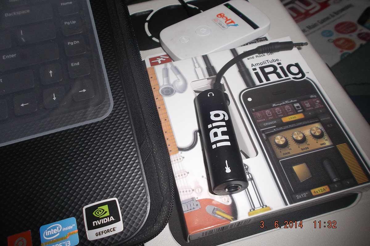 WTS iRig - Play Guitar With your iDevices