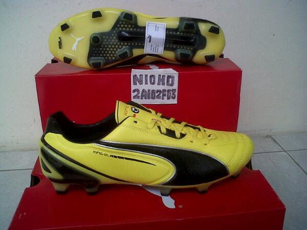 Terjual JUAL SEPATU  BOLA PUMA  KING SL ORIGINAL KASKUS