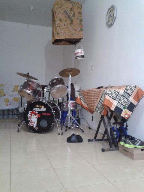sewa sound sistem,alat band 1 set dan organ tunggal,murah gann buktiin sendiri...