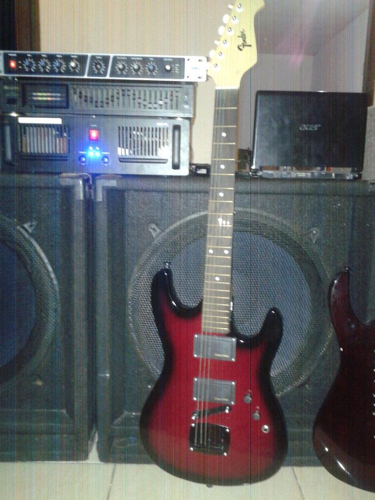 sewa sound sistem,alat band 1 set dan organ tunggal,murah gann buktiin sendiri...