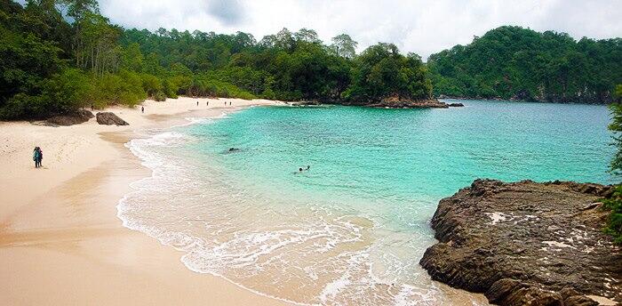  Pantai Cantik di Banyuwangi, Surga Tersembunyi!