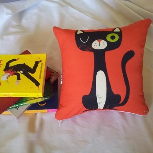 Owlbox, Cushion and Custom Pillow