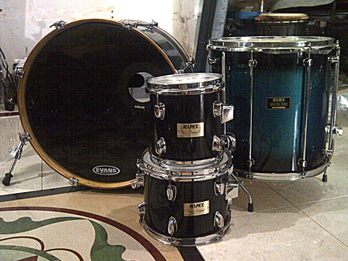 Drum Set Mapex Mars Pro 22" & 16", Mapex 8" & 10" & Remo Drum Heads USA
