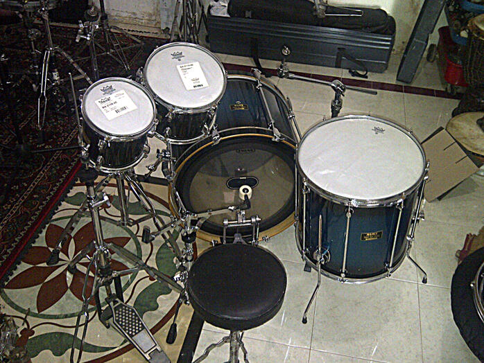 Drum Set Mapex Mars Pro 22" & 16", Mapex 8" & 10" & Remo Drum Heads USA