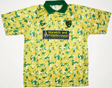Jersey-Jersey Aneh dan Unik Sepanjang Sejarah Sepakbola