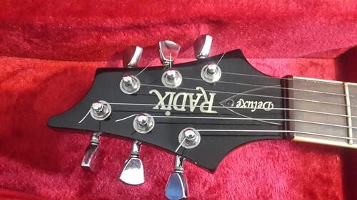 RADIX DELUXE SUNBURST GUITAR second