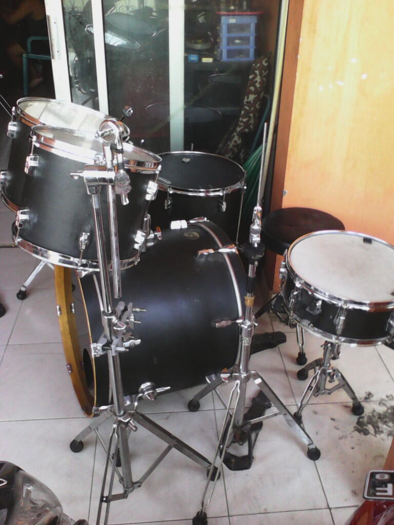 Drum Set sonor 2005