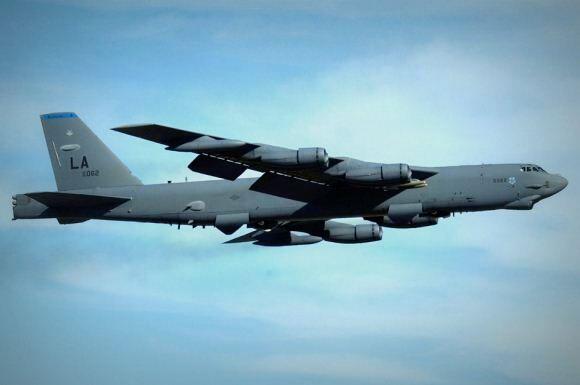 3 ekor B-52 akan segera di kirim ke euro