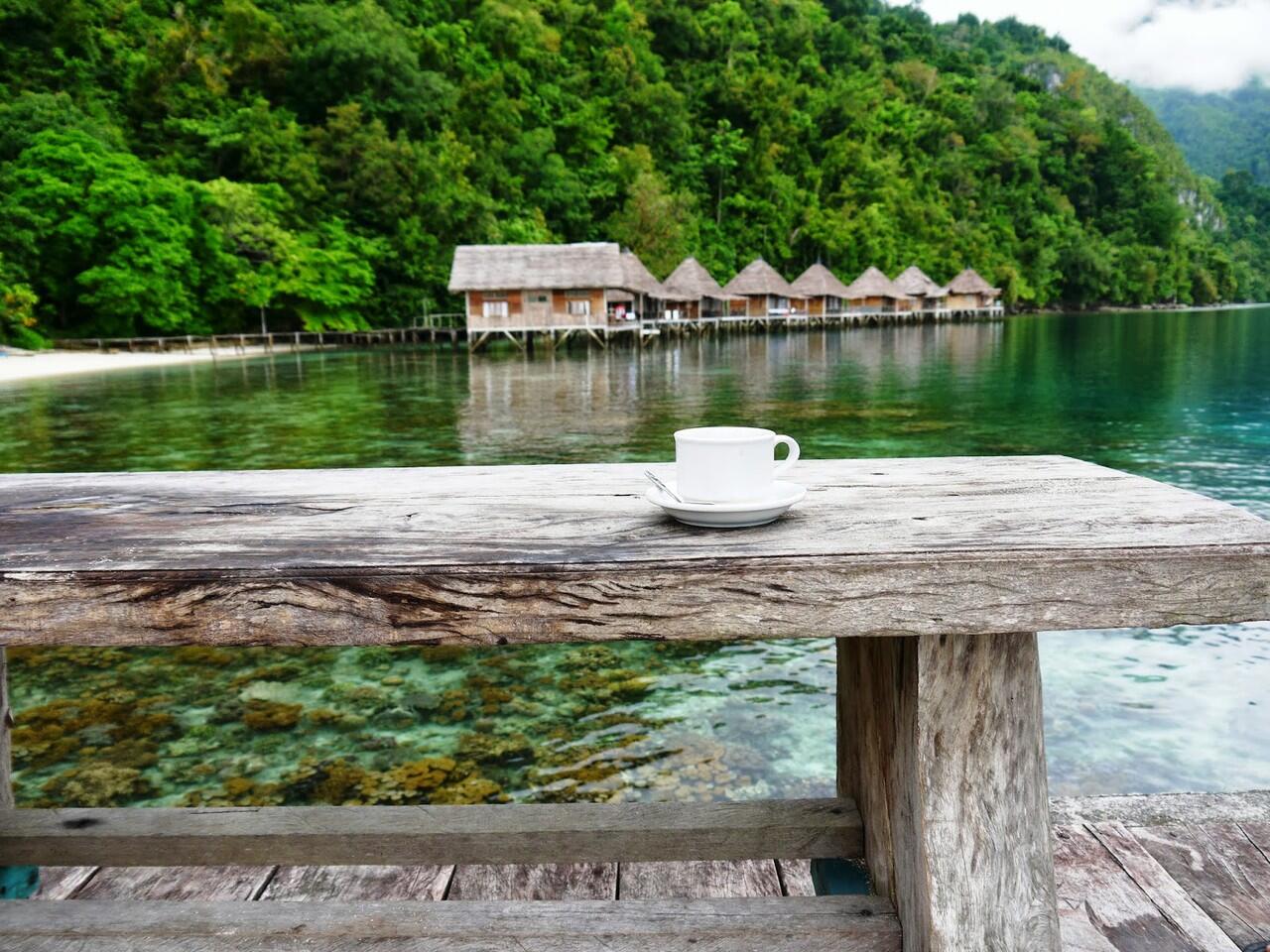 Lupaka Bora- Bora, Ini Pantai Ora dari Maluku Tengah