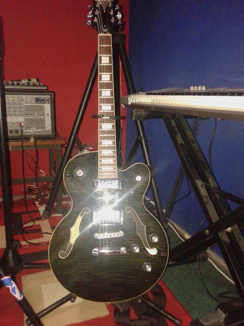 JUAL !! Gitar Ephiphone Hollowbody