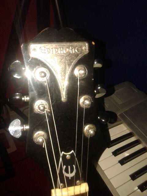 JUAL !! Gitar Ephiphone Hollowbody