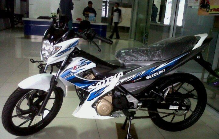 Suzuki Satria F150 ( Promo Kredit )