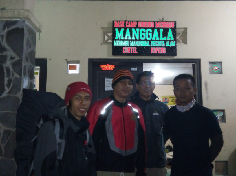 &#91;CATPER&#93; Keindahan yang terangkum diatas Puncak Merbabu 3142 Mdpl (28-31 Mei 2014) 