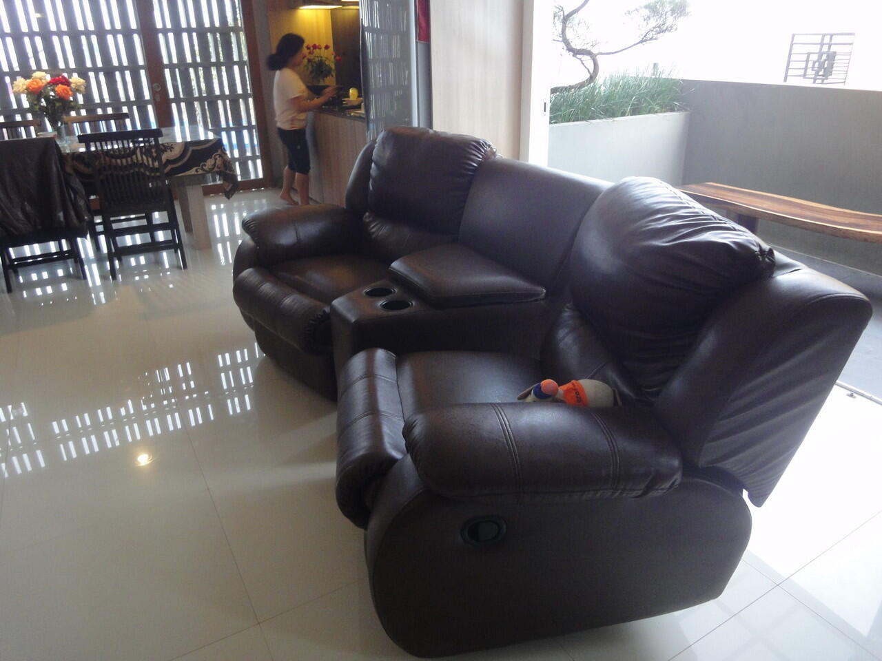 jual recliner cheers 2 seat with table