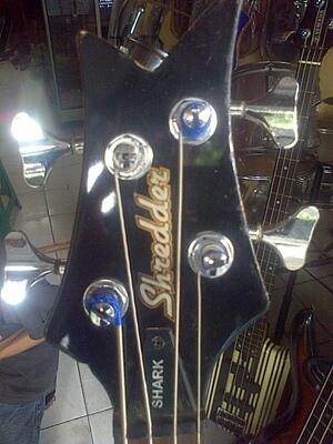 DHETONMUSIC SALE..BASS DAN GITAR SHREDDER ORI INDO LIMITED EDITION