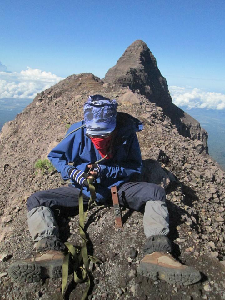 JIKA TERSESAT DI GUNUNG, KAMU HARUS APA?