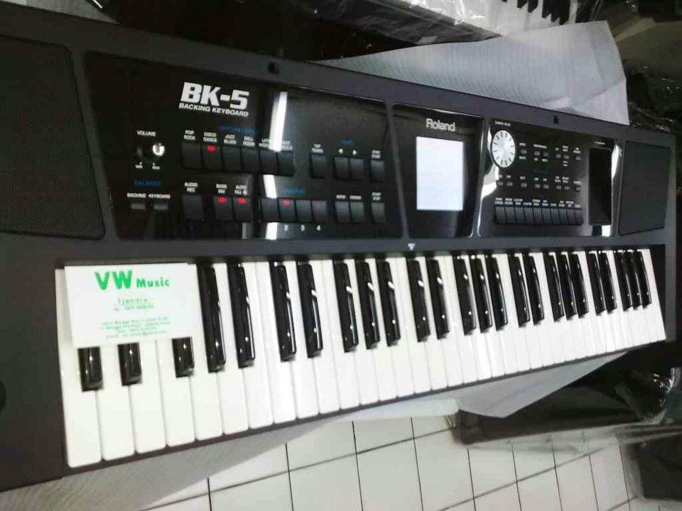 VW music...Jual berbagai macam keyboard OT Roland