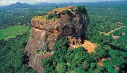 Kota Sigiriya kota diatas batu{+Panduan Lengkap buat yang Mau Kesana}