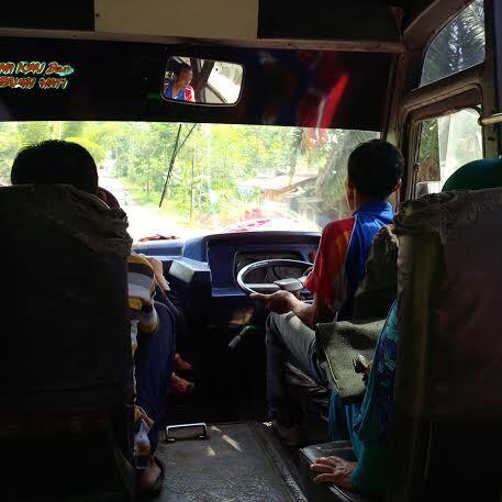 Sopir Bus Purwokerto-Wonosobo Mungkin Orang Paling Sibuk di Dunia, Kenapa?