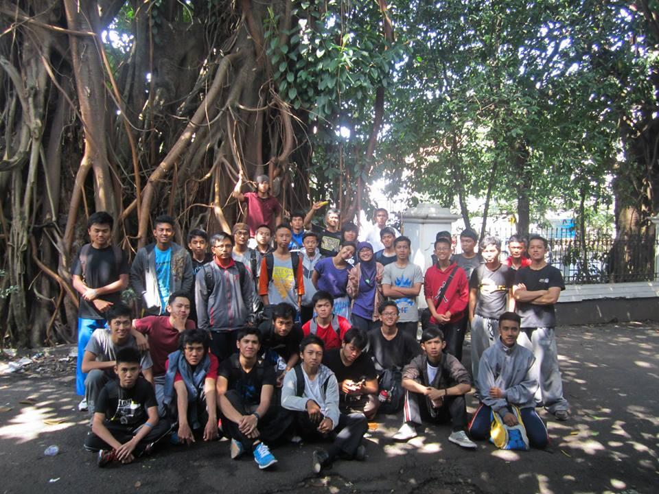 Mengenal lebih dalam Komunitas Parkour Bandung