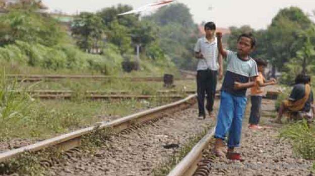 hal paling menyenangkan dalam layangan
