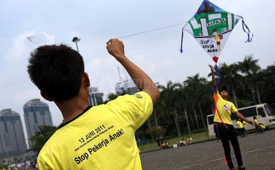 hal paling menyenangkan dalam layangan
