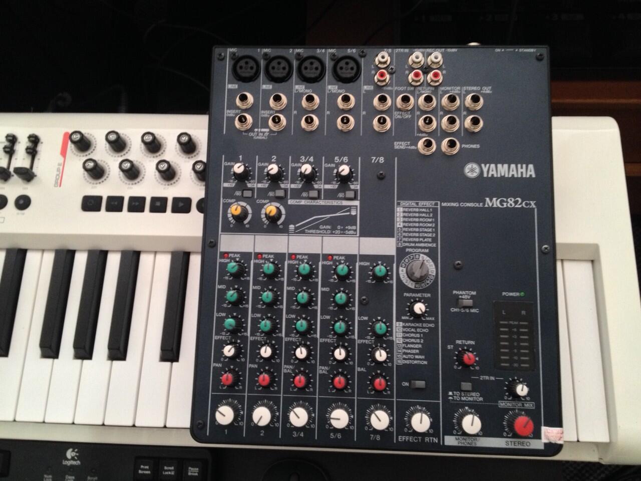 Mixer Board YAMAHA MG82CX Murah