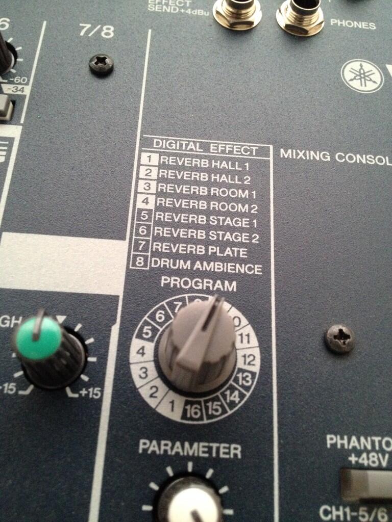 Mixer Board YAMAHA MG82CX Murah