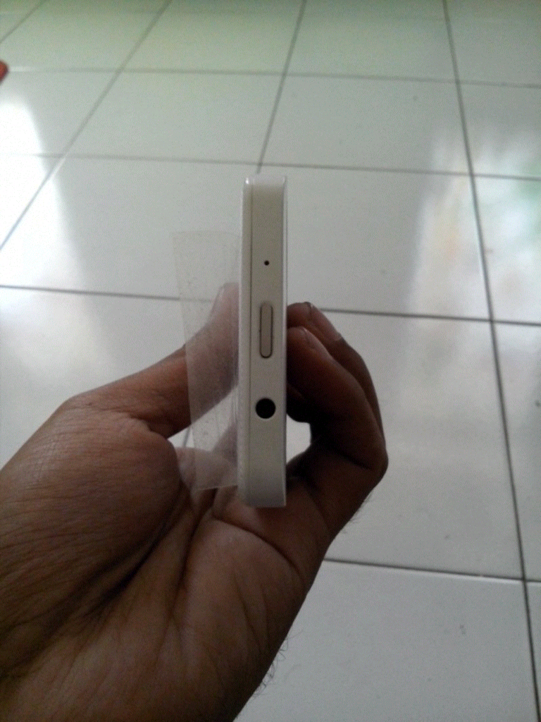 Blackberry Z10 white Ori TAM garansi masih lumayan panjang Semarang