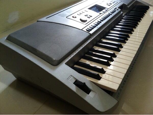 Keyboard yamaha psr 450