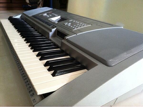 Keyboard yamaha psr 450