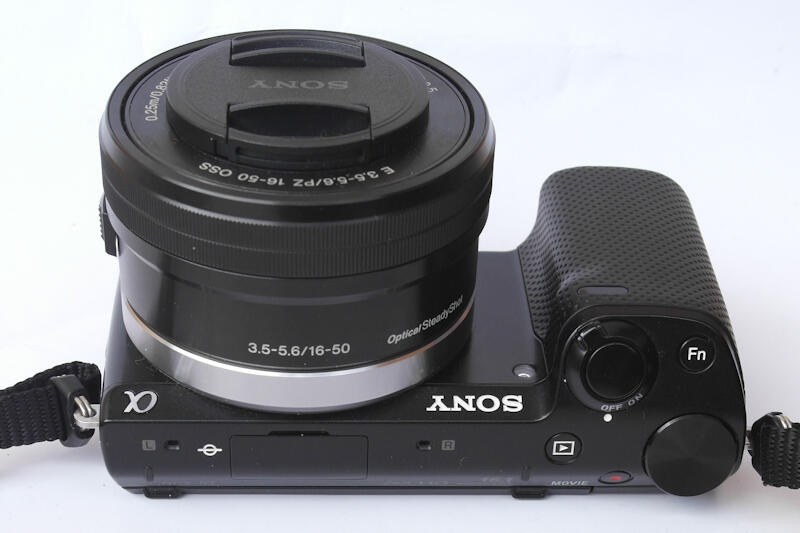 &#91;WTS&#93; Kamera Mirrorless SONY NEX 5T + EPZ 16-50 mm