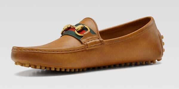 6 tips tampil elegan dgn menggunakan flat shoes ( agan/sista masuk )