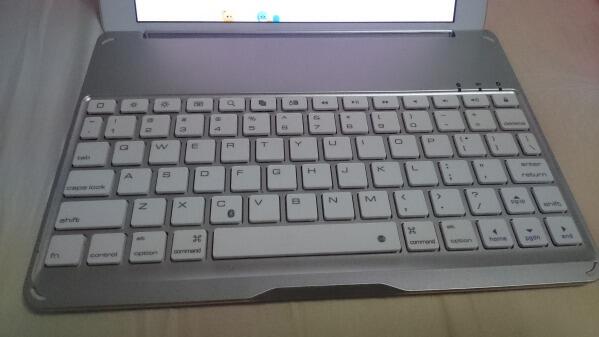 iPad Air Wifi + Cell 32 GB Silver Mulus WIth Keyboard
