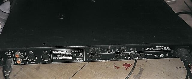 TASCAM US-1641 USB 2.0 Audio/MIDI Computer Interface untuk recording