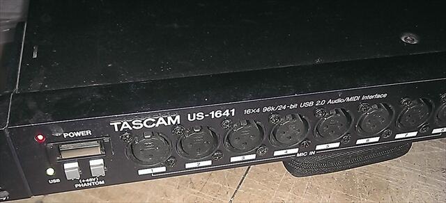 TASCAM US-1641 USB 2.0 Audio/MIDI Computer Interface untuk recording