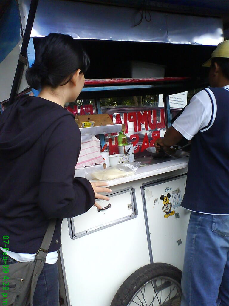 Pekerjaan yang udah jarang kita ditemui