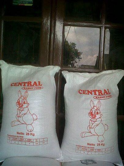 makanan khusus kelinci/ pelet kelinci INDOFEED