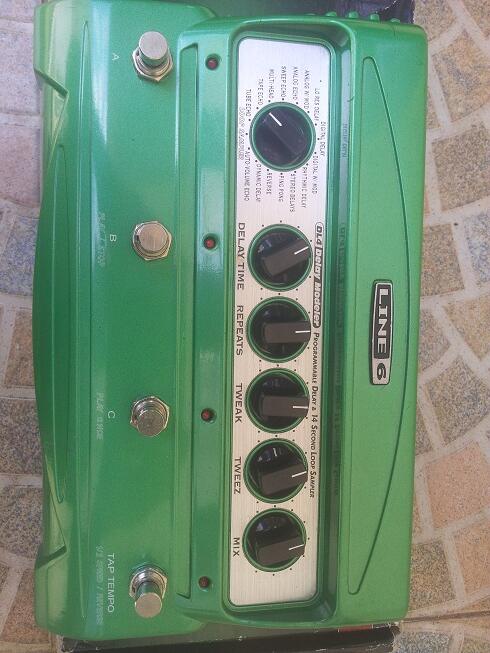 Line 6 DL4 Stompbox Delay Modeler