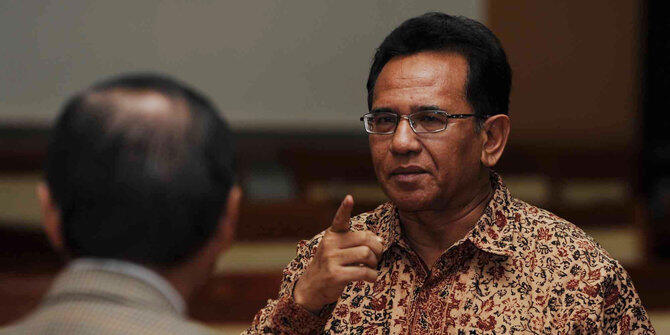 Prabowo dan Koalisi tidak reaktif tanggapi kampanye hitam ( Bukti kesabaran Wowo)
